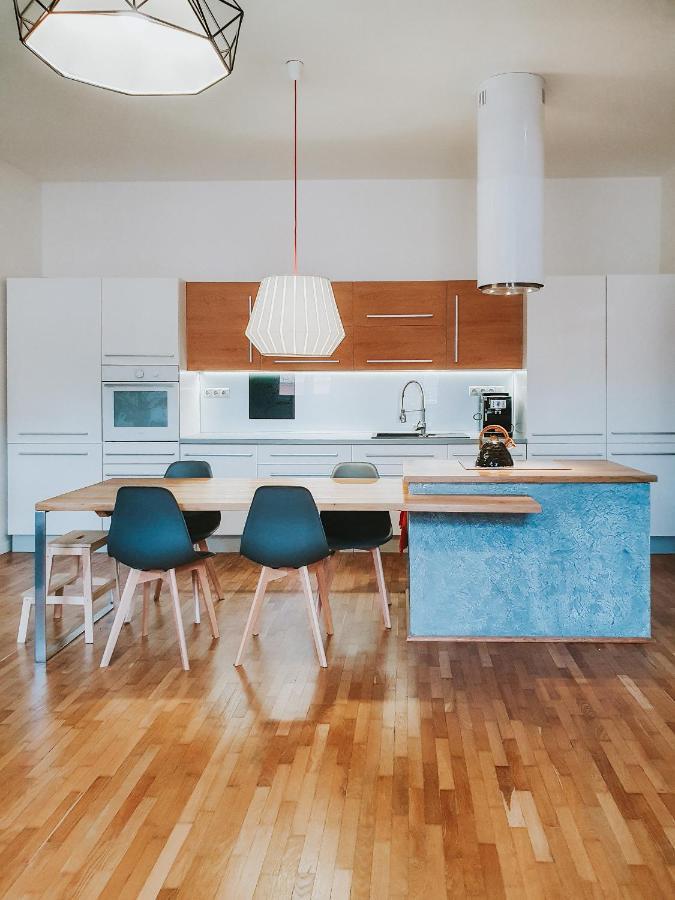 Priestranny Apartman V Centre Košice Exterior foto